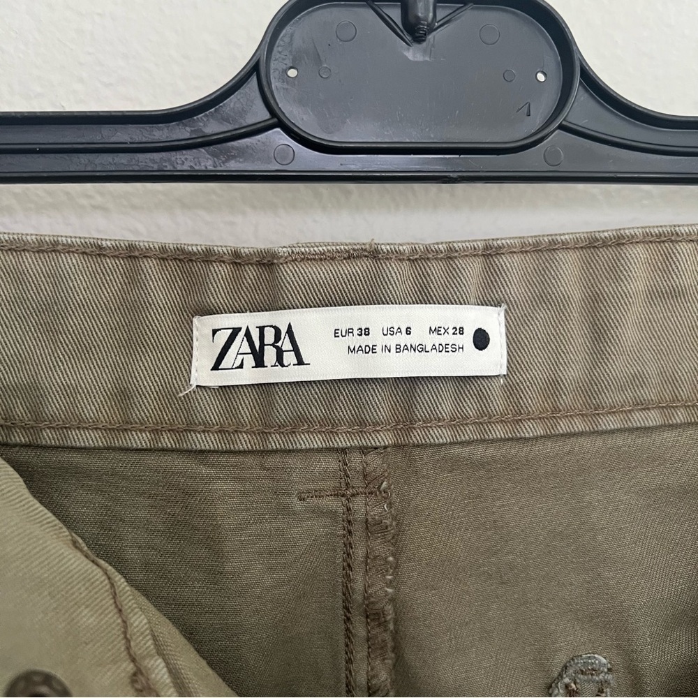 Zara High-Waisted Cargo Pants – Utility, Workwear, Streetwear - Size 6 - Green - Picture 10 of 14